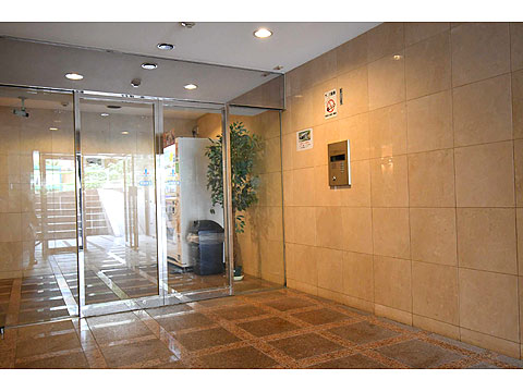 エントランス　エントランス