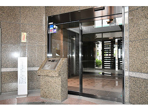 その他共用部　オートロック、TVモニター付きインターホン