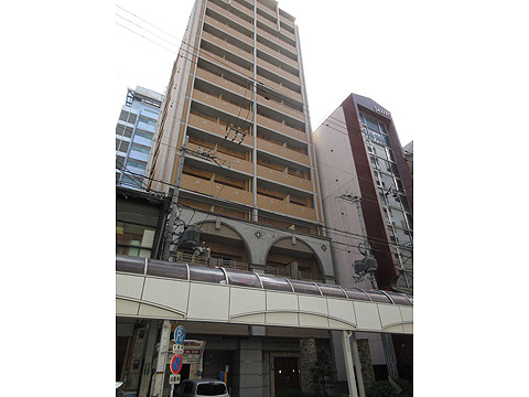 現地外観写真　南向き前建て