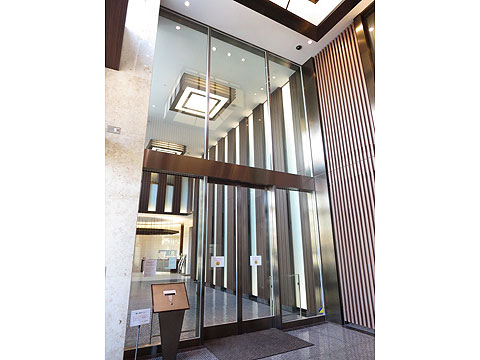 エントランス　エントランス