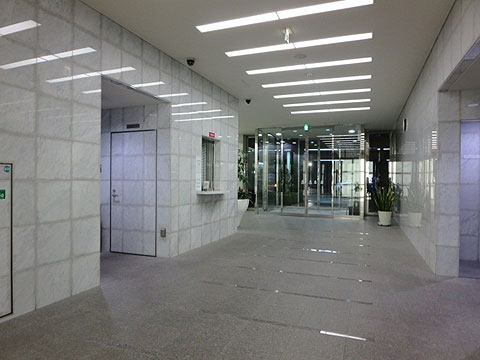 エントランス　エントランスホール