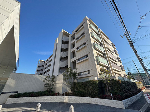 現地外観写真　南棟