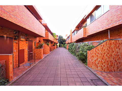 現地外観写真 建物外観