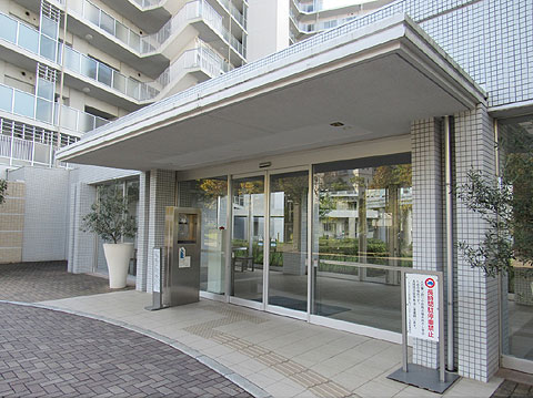 エントランス エントランス