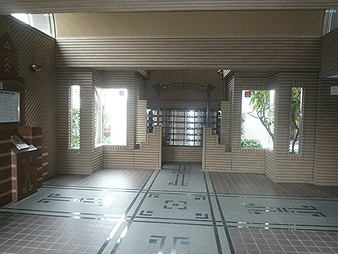 エントランス　P1050110