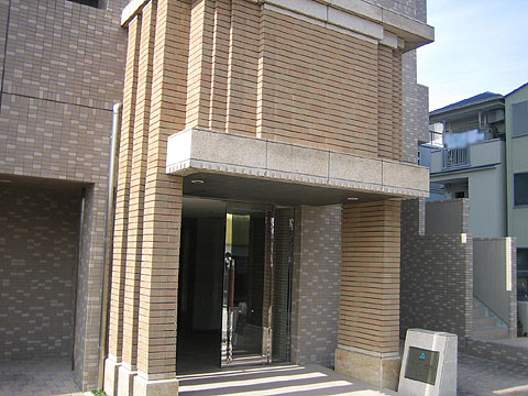 エントランス　サーパス城見　エントランス