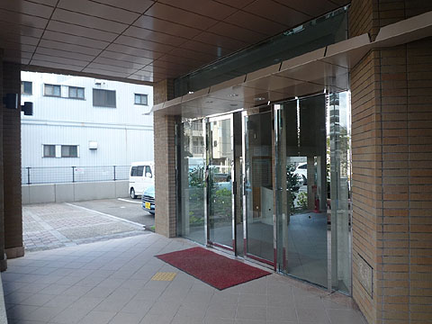 エントランス サーパス通町2②