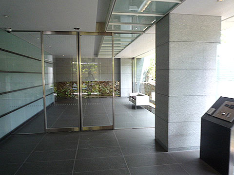 エントランス P1080386