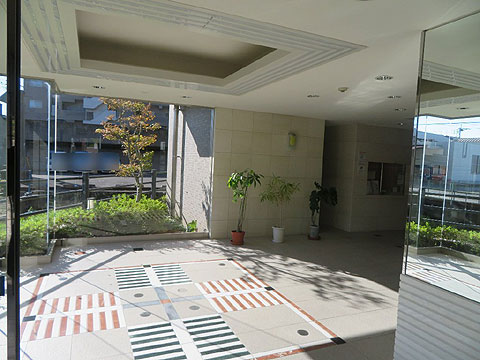 ロビー　entoraho-ru