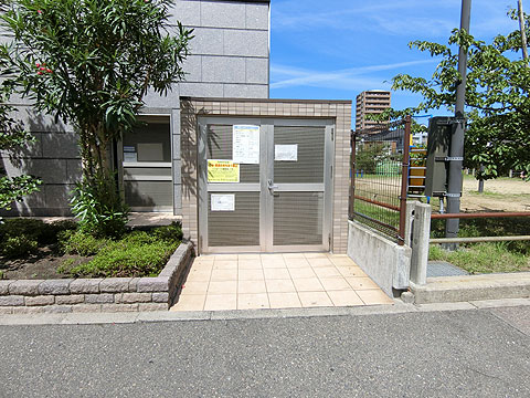 その他共用部 屋根・扉のあるゴミ置場♪カラス・猫等による被害