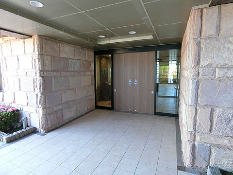 エントランス　エントランス