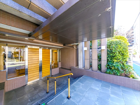 その他共用部 エントランス2