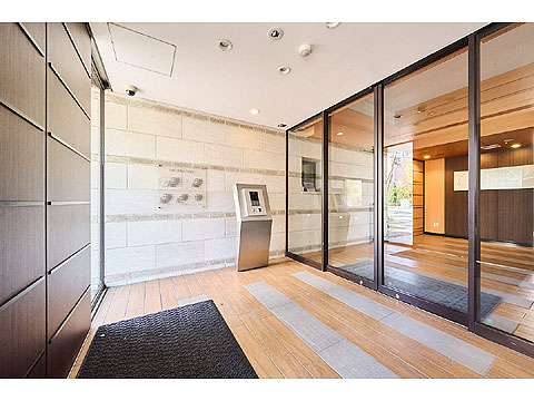 エントランス 風除室1