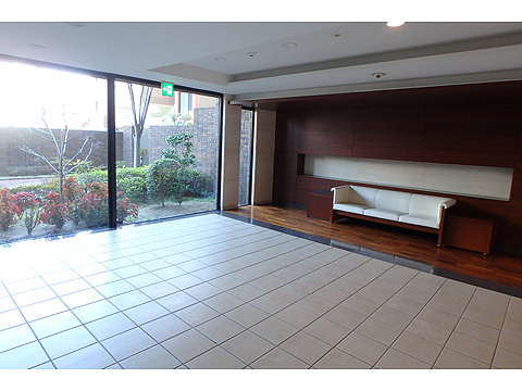 ロビー 1階ロビー