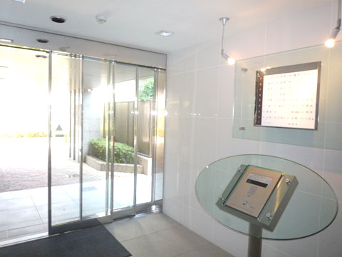 エントランス α知寄Ⅳ③