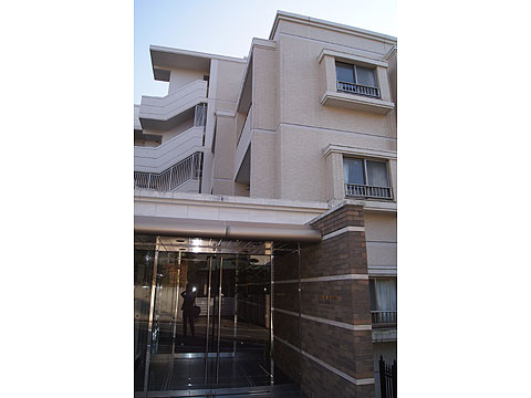 その他共用部 エントランス前