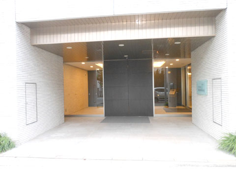 エントランス エントランス正面