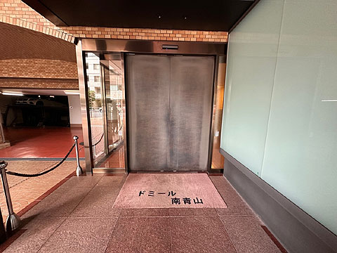 エントランス　エントランス