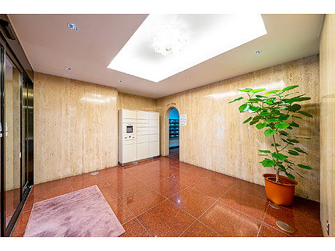 エントランス　エントランスホール