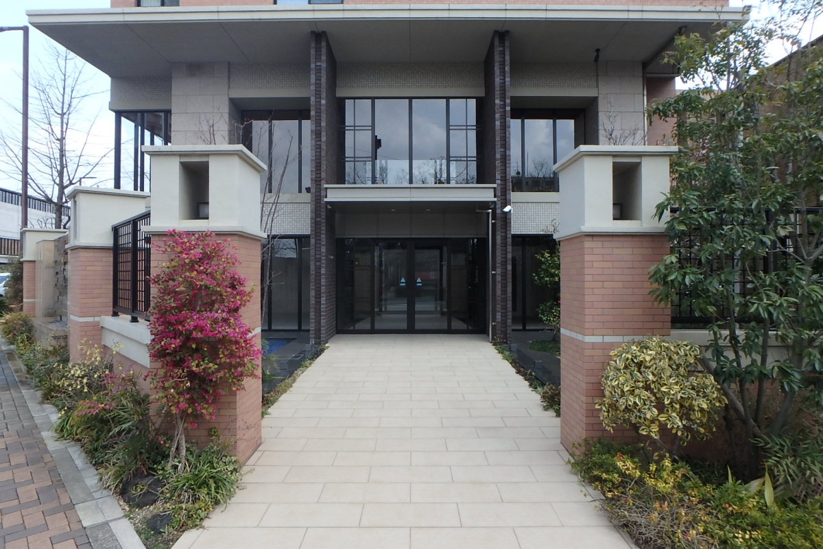 エントランス エントランス