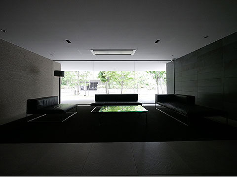 ロビー　エントランスホール