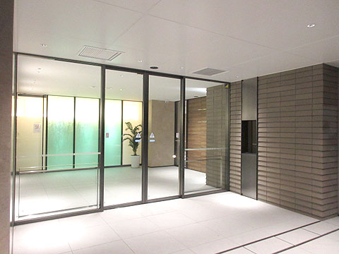 エントランス エントランス