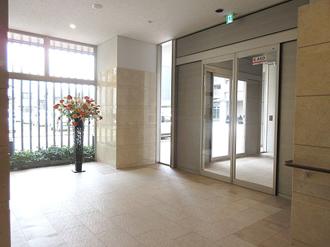 エントランス　エントランス