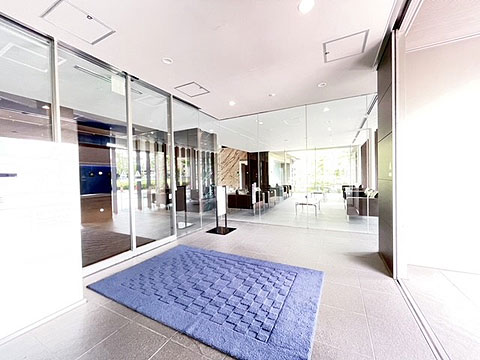 エントランス　エントランス