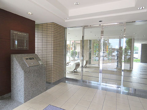 エントランス エントランス内観