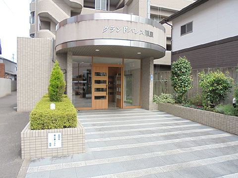 エントランス　エントランス前