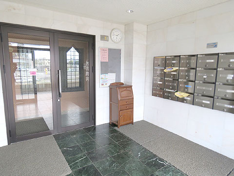 エントランス エントランス内