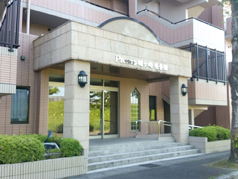 エントランス エントランス前