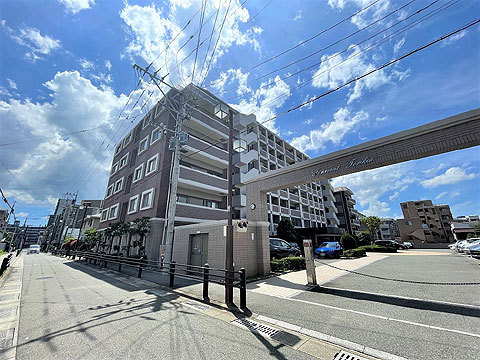 現地外観写真 マンション外観