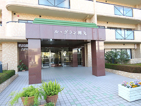 エントランス エントランス