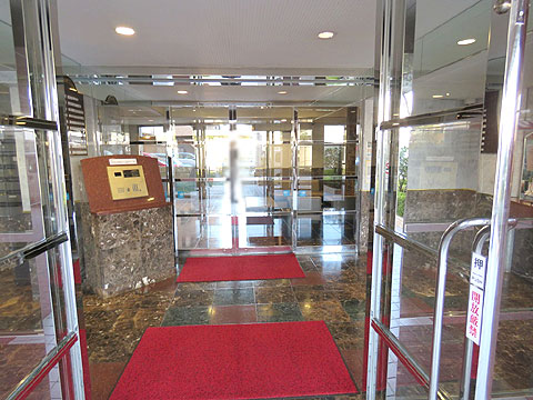 エントランス エントランス内