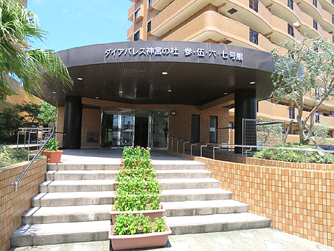 エントランス エントランス前