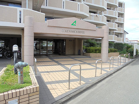 エントランス エントランス前