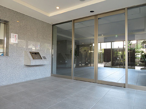 エントランス 風除室