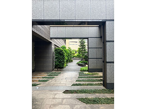 エントランス eMHF82855