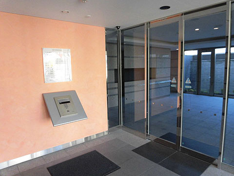 エントランス　エントランス