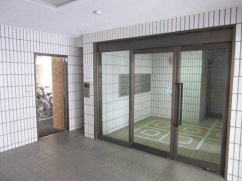 エントランス　エントランス
