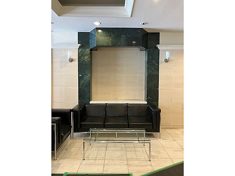 エントランス　エントラスホール