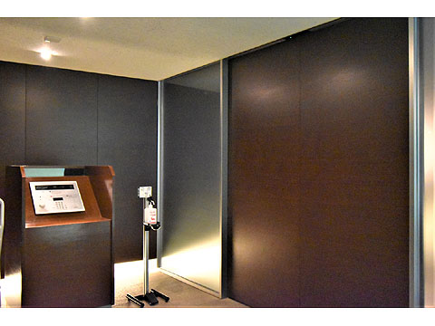 その他共用部 オートロック 警備員が24時間おり、防犯面にも