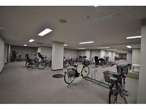 その他共用部 敷地内駐輪場 300円/月