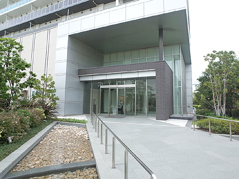 エントランス　R0056281