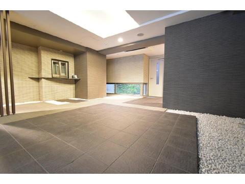 ロビー エントランス2