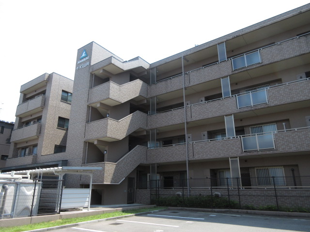 現地外観写真 マンション北西側外観