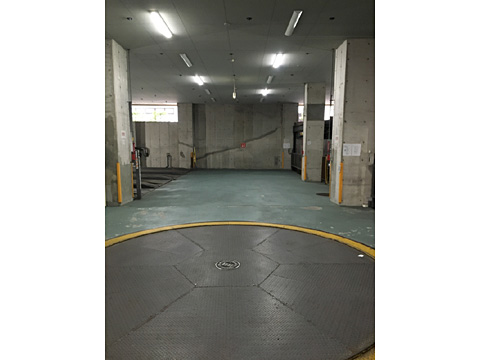 駐車場　駐車場 (2)