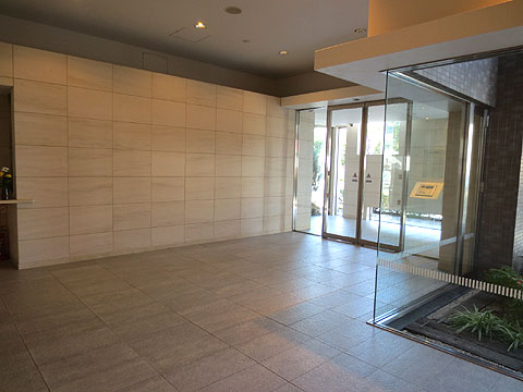 エントランス　エントランス