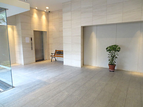 ロビー　エントランス